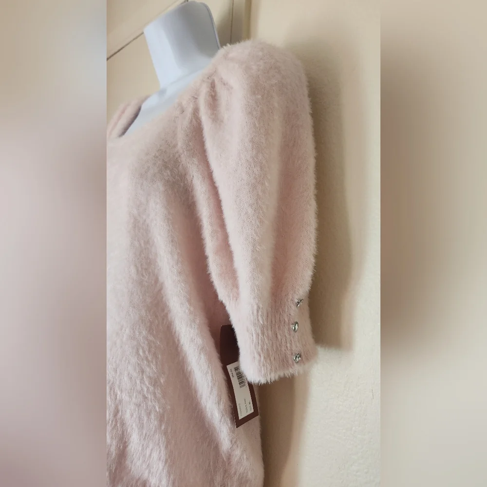 Love Scarlett pink fluffy top - Picture 3 of 10